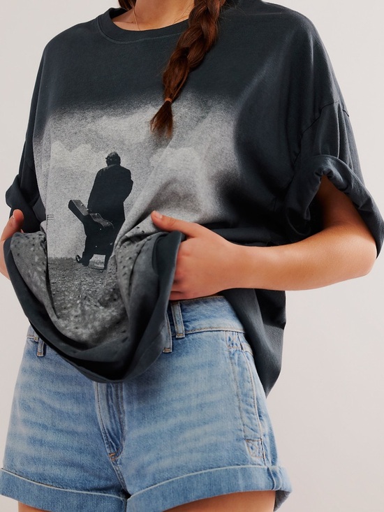 Daydreamer Johnny Cash Tee - Picture 2 of 3